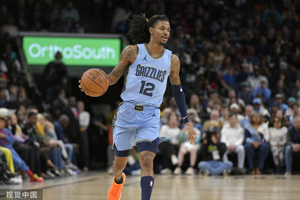 她用令人信 她用令人信